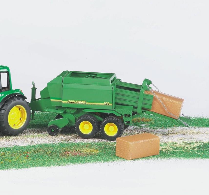 Rimorchio Pressaballe John Deere